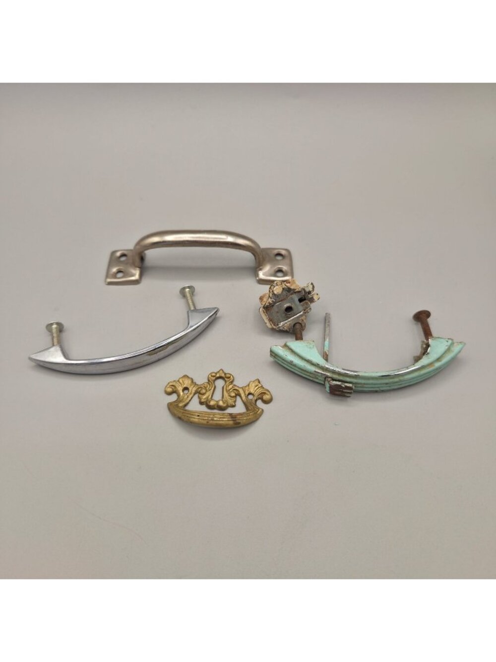 Vintage Mixed Drawer Pulls Handles Lot Brass Chrome Painted Metal Various Styles